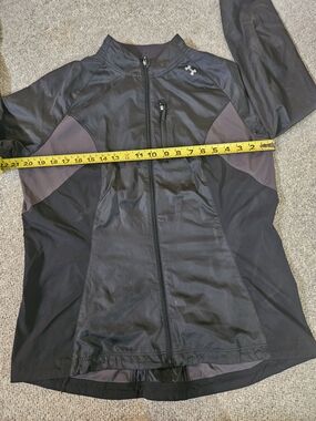 Under Armour Black and Gray Women's Athletic Shell Jacket